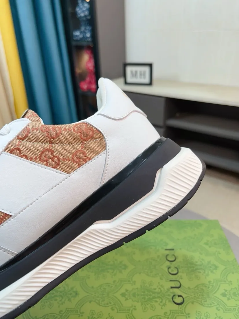 Men's shoes 💰458🌹🌹[GUCCI] Gucci's new lace-up casual men's shoes are on the market first, and the materials and workmanship are superior to all versions on the market. The highest quality shipped first-layer cowhide with imported original perforated materials➕Genuine leather lining, privately molded soft outsole, high foot comfort, imported special materials highlight the brand's unique charm, high-end customization 38-44